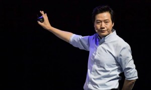 雷军和他越不完的山丘